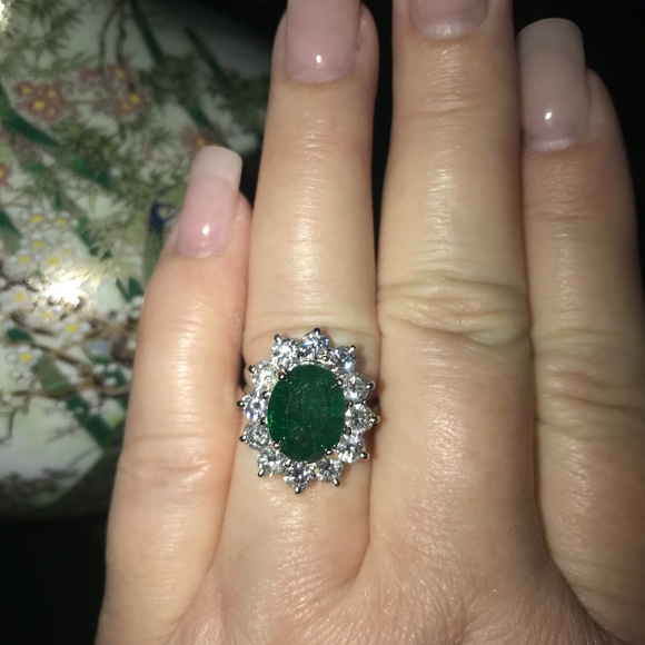 4 Carat Emerald Ring - Brilliant and one of a kind - Picture 12 of 12